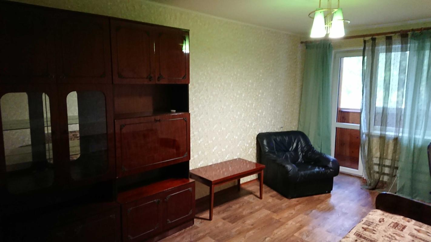 Long term rent 2 bedroom-(s) apartment Hvardiytsiv-Shyronintsiv Street 59в