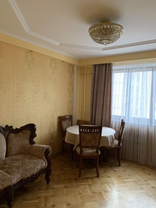 Sale 4 bedroom-(s) apartment 83 sq. m., Amosova Street 42