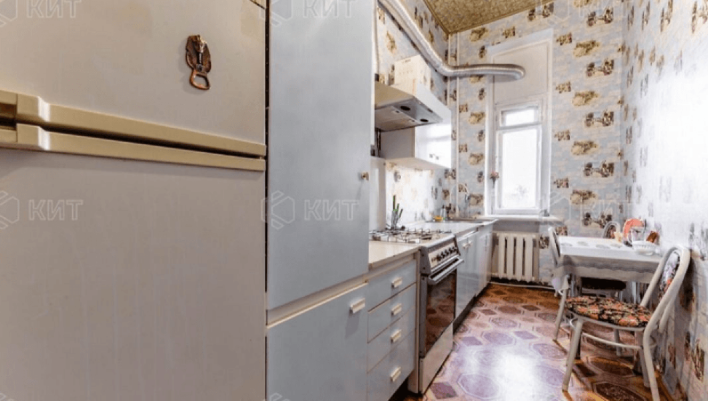 Продаж 3 кімнатної квартири 85 кв. м, Кандаурова вул. 3