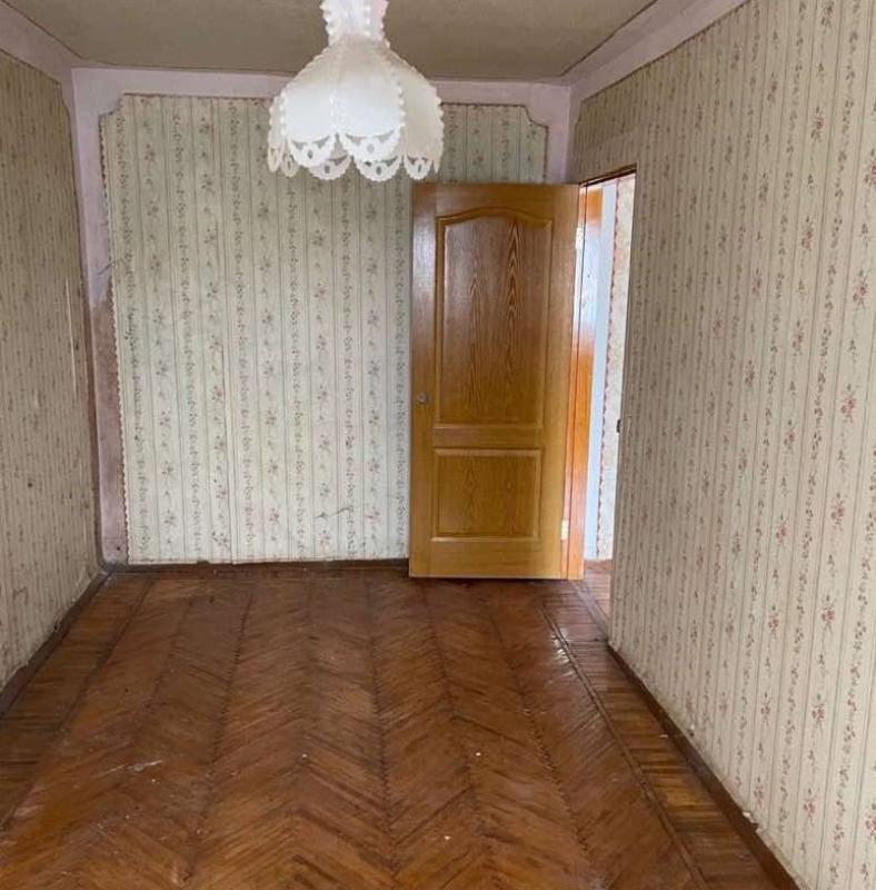 Продаж 3 кімнатної квартири 60 кв. м, Клочківська вул. 186б