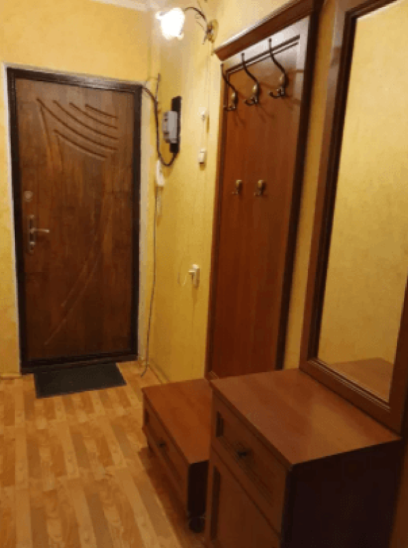 Long term rent 2 bedroom-(s) apartment Svitla Street 2