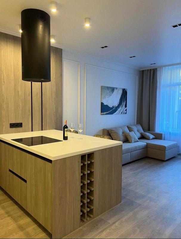 Long term rent 1 bedroom-(s) apartment Mykhaila Boichuka Street (Kikvidze Street) 19