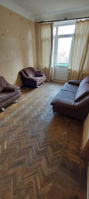 Long term rent 3 bedroom-(s) apartment Kaplunivskyi Lane (Chervonoprapornyi Lane) 2