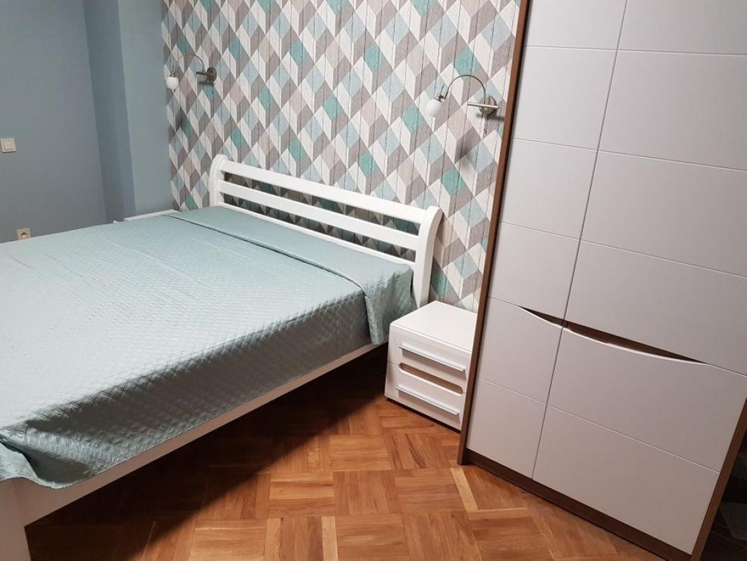 Sale 3 bedroom-(s) apartment 63 sq. m., Svitla Street 23а
