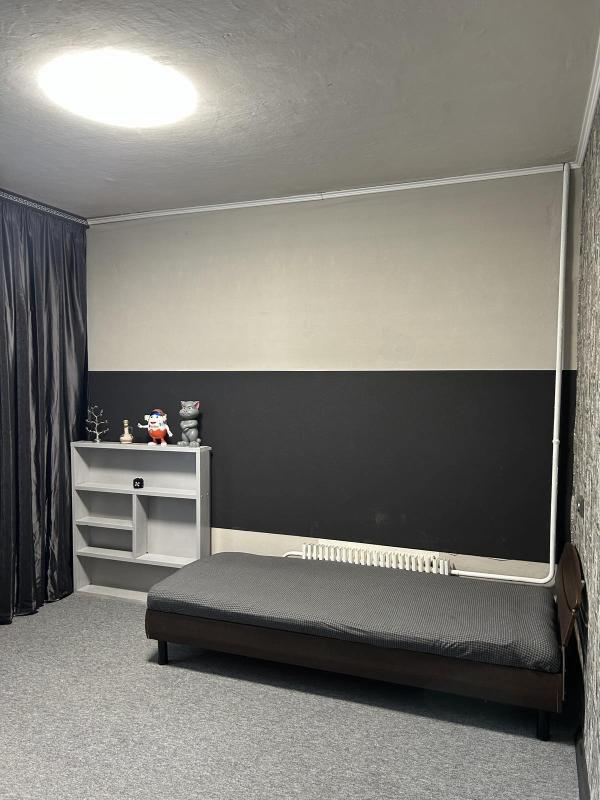 Long term rent 3 bedroom-(s) apartment Hvardiytsiv-Shyronintsiv Street 24а