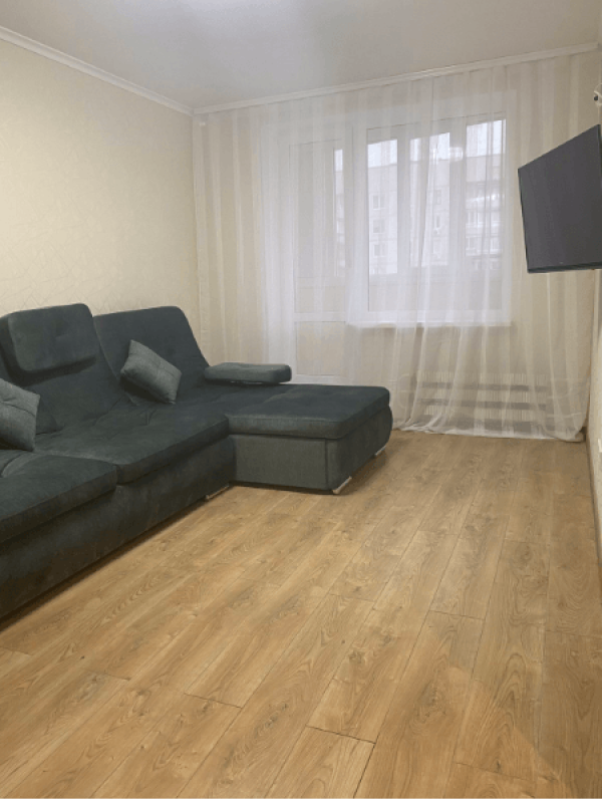Long term rent 1 bedroom-(s) apartment Valentynivska street 15