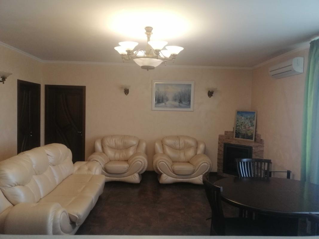 Sale 3 bedroom-(s) apartment 89 sq. m., Stepana Rudanskoho Street 4-6