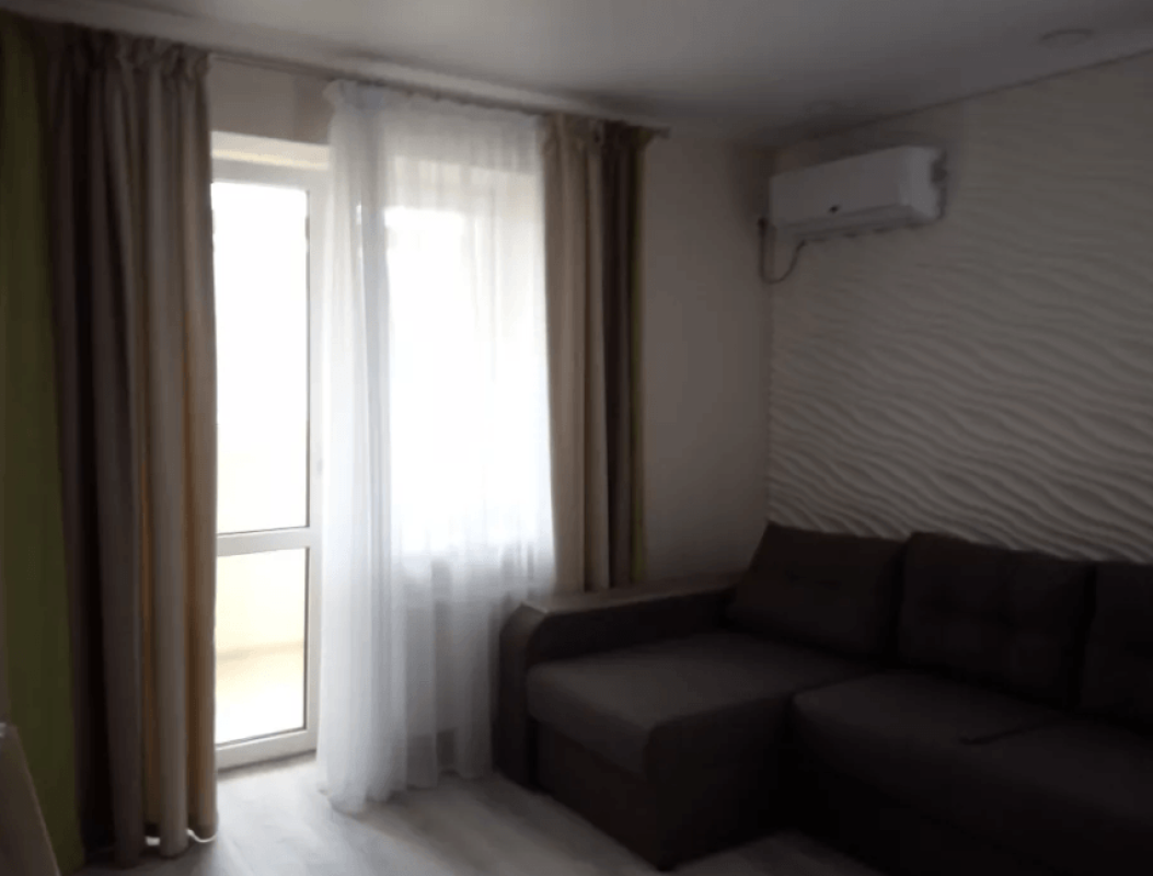 Long term rent 1 bedroom-(s) apartment Hvardiytsiv-Shyronintsiv Street 29б