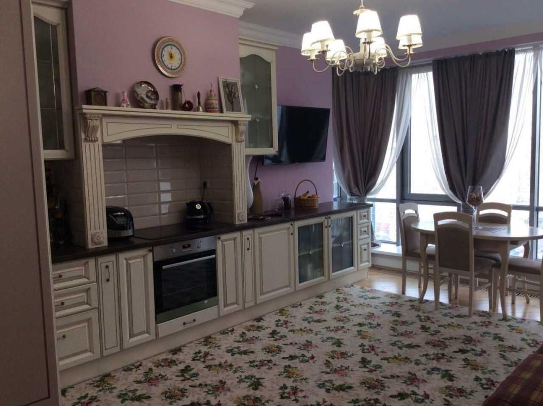 Sale 2 bedroom-(s) apartment 85 sq. m., Dniprovska Embarkment 14б