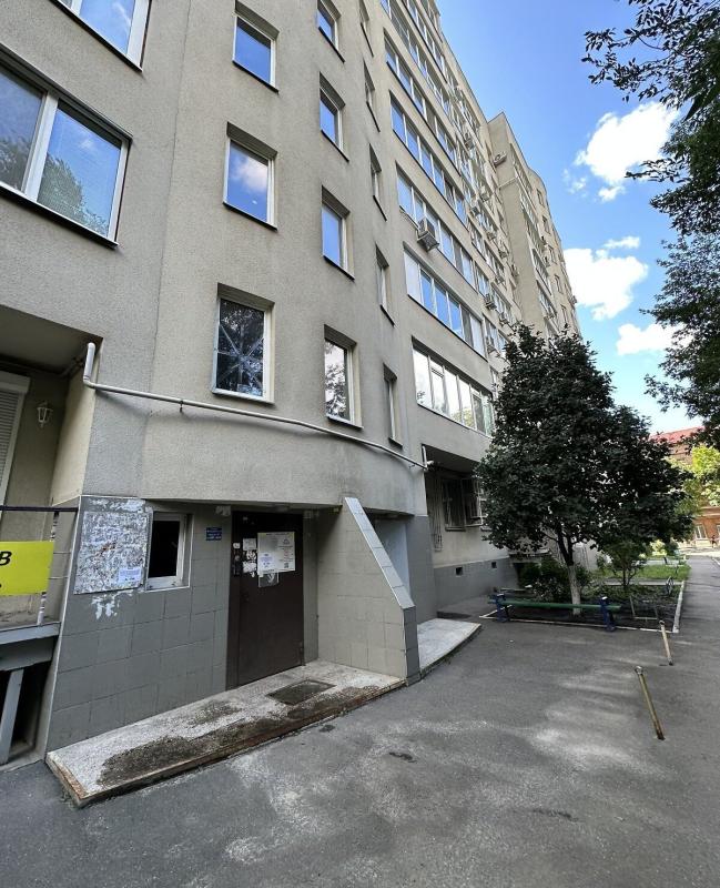 Sale 3 bedroom-(s) apartment 123 sq. m., Vernadskoho Street 1