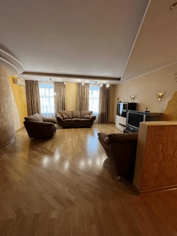 Long term rent 4 bedroom-(s) apartment Meletiya Smotrytskoho street (Pozharskoho Street) 4