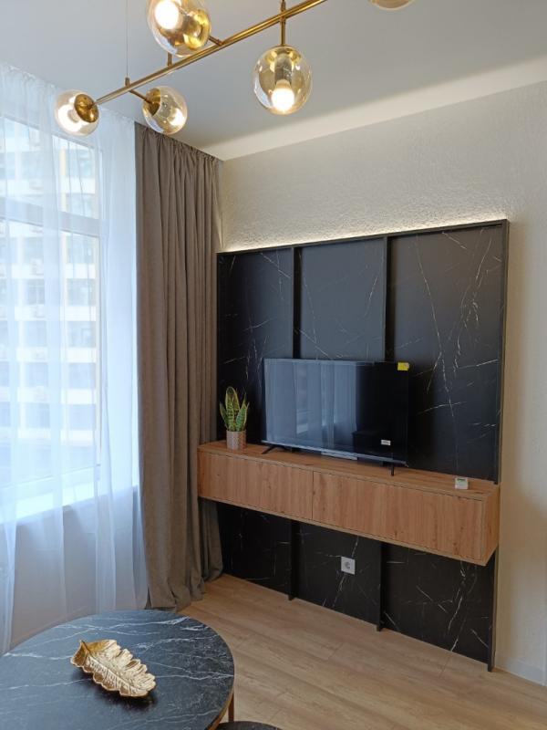Sale 1 bedroom-(s) apartment 41 sq. m., Kamanina Street 16а/3