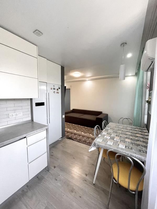 Sale 2 bedroom-(s) apartment 44 sq. m., Petra Hryhorenka Avenue (Marshala Zhukova Avenue) 13