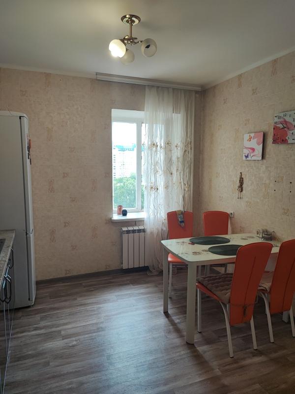 Долгосрочная аренда 2 комнатной квартиры Академика Павлова ул. 144