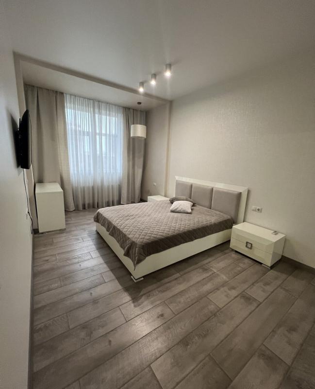 Sale 1 bedroom-(s) apartment 80 sq. m., Vasylia Tiutiunnyka Street (Anri Barbiusa Street) 53
