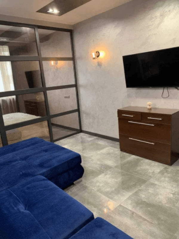 Long term rent 1 bedroom-(s) apartment Iskrynsky Lane
