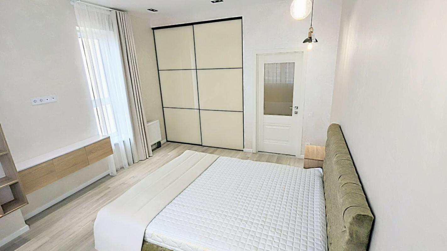 Sale 2 bedroom-(s) apartment 73 sq. m., Molochna Street (Kirova Street)