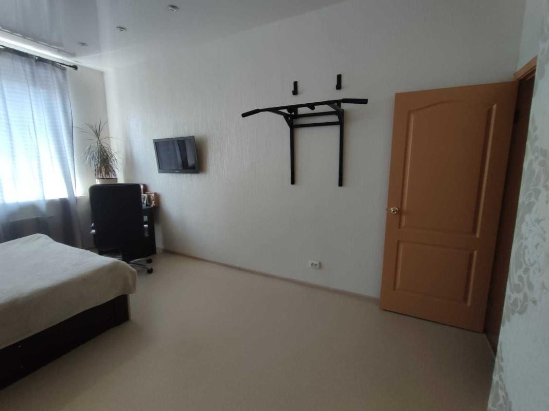 Sale 2 bedroom-(s) apartment 64 sq. m., Heroiv Kharkova Avenue (Moskovskyi Avenue) 131в