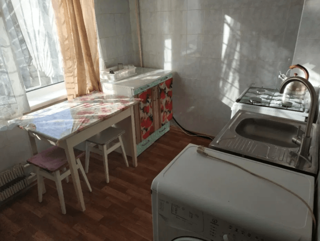 Long term rent 1 bedroom-(s) apartment Kholodnoyarska street (Bryansky Lane) 7