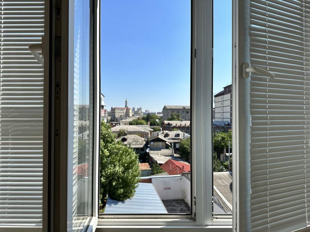 Long term rent 1 bedroom-(s) apartment Dmytrivska Street 19