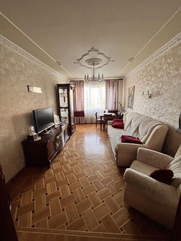 Sale 3 bedroom-(s) apartment 64 sq. m., Traktorobudivnykiv Avenue 85