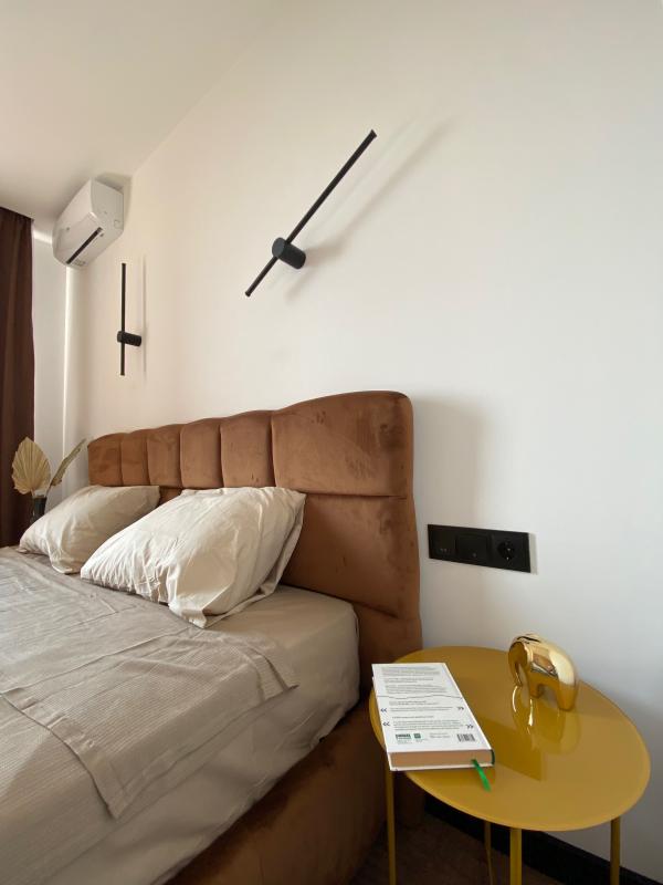 Sale 1 bedroom-(s) apartment 46 sq. m., Dniprovska Embarkment 18а