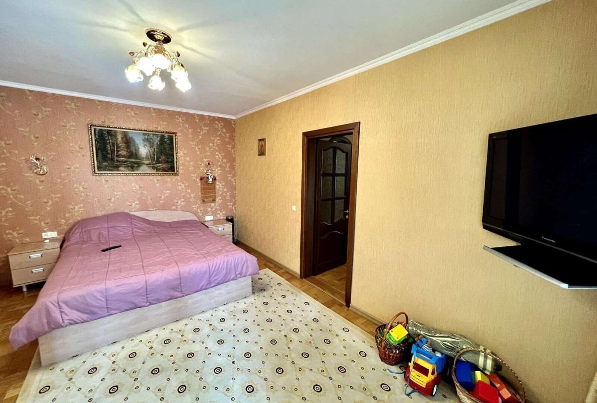 Sale 4 bedroom-(s) apartment 108 sq. m., Petra Hryhorenka Avenue 3а