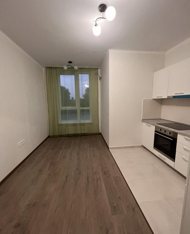 Sale 1 bedroom-(s) apartment 43 sq. m., Teplovozna Street (Kanalna Street) 8