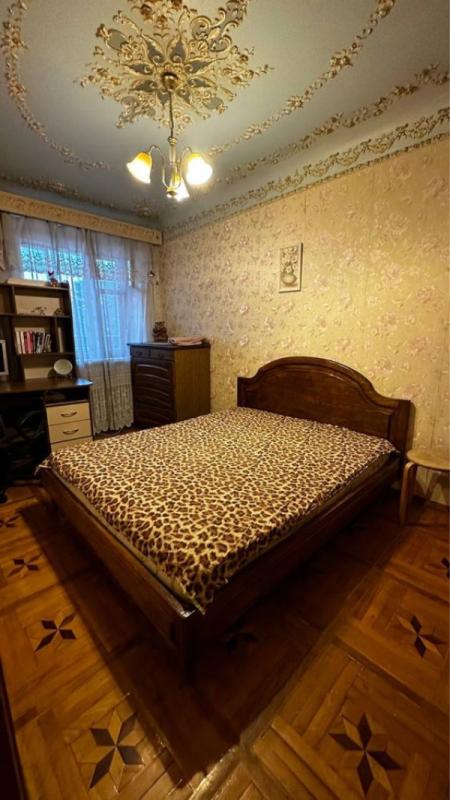 Продажа 2 комнатной квартиры 50 кв. м, Добролюбова ул. 18