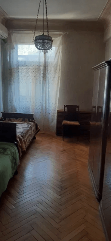 Продаж 3 кімнатної квартири 74 кв. м, Героїв Харкова просп. 15