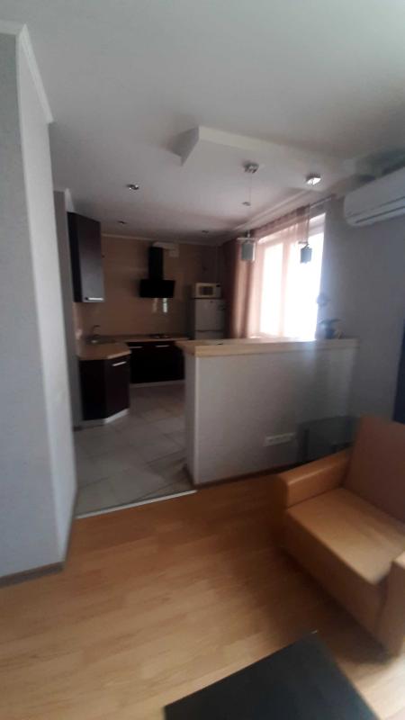 Sale 1 bedroom-(s) apartment 35 sq. m., Drahomanova Street 4