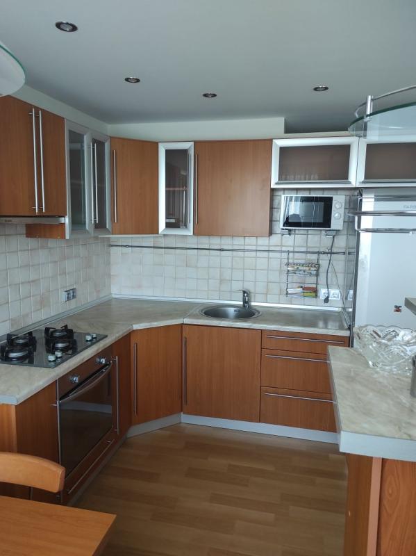 Long term rent 3 bedroom-(s) apartment Nauky avenue 45а