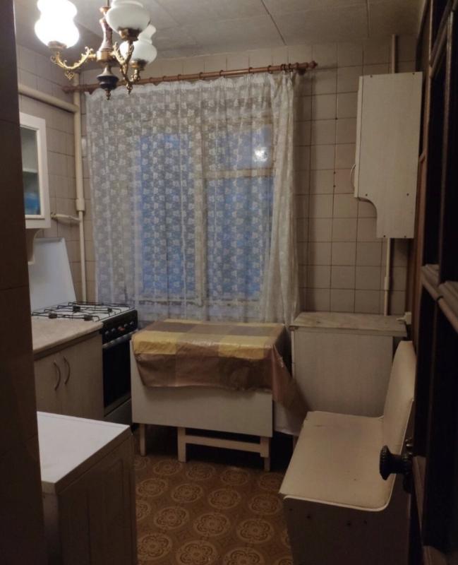 Продаж 1 кімнатної квартири 33 кв. м, Космонавтів вул. 8