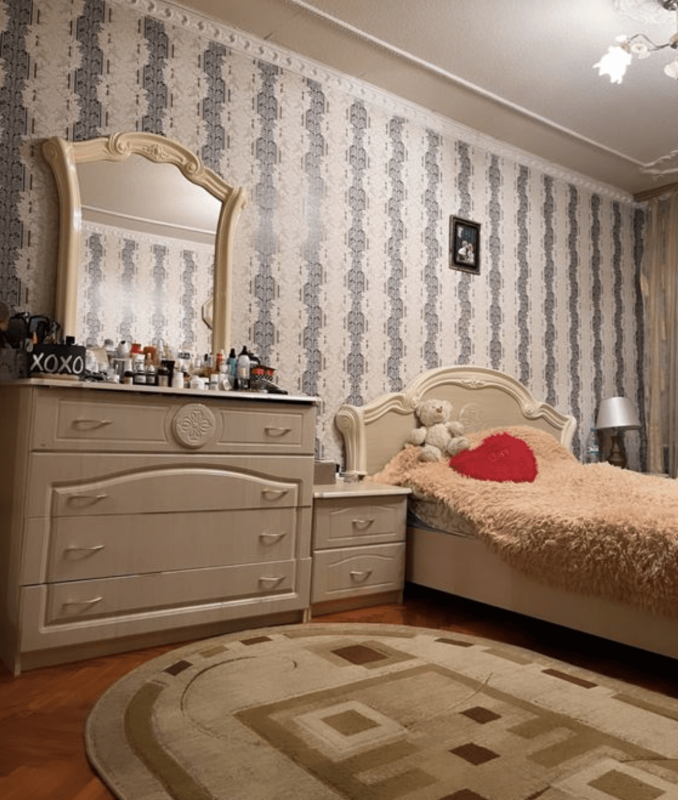 Продажа 3 комнатной квартиры 64 кв. м, Владислава Зубенко ул. (Тимуровцев) 50