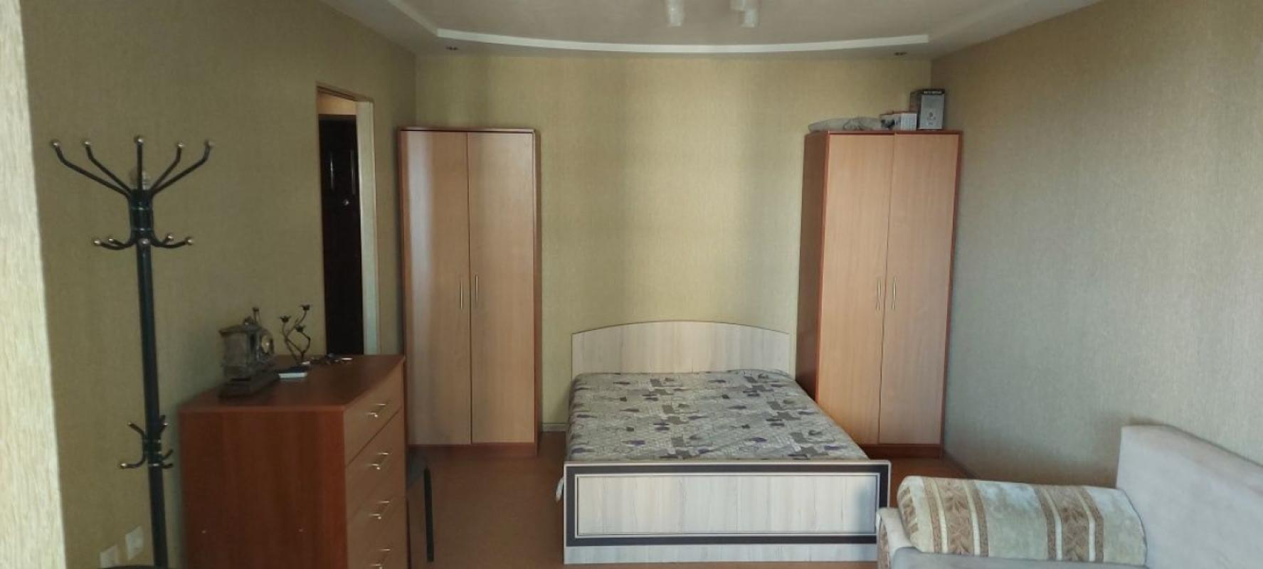 Sale 1 bedroom-(s) apartment 40 sq. m., 23 Serpnya Street 51