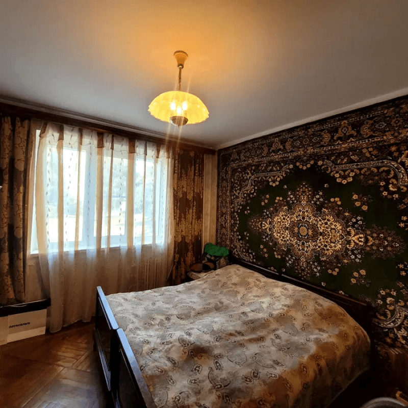 Sale 3 bedroom-(s) apartment 70 sq. m., Sadovyi Pass 26
