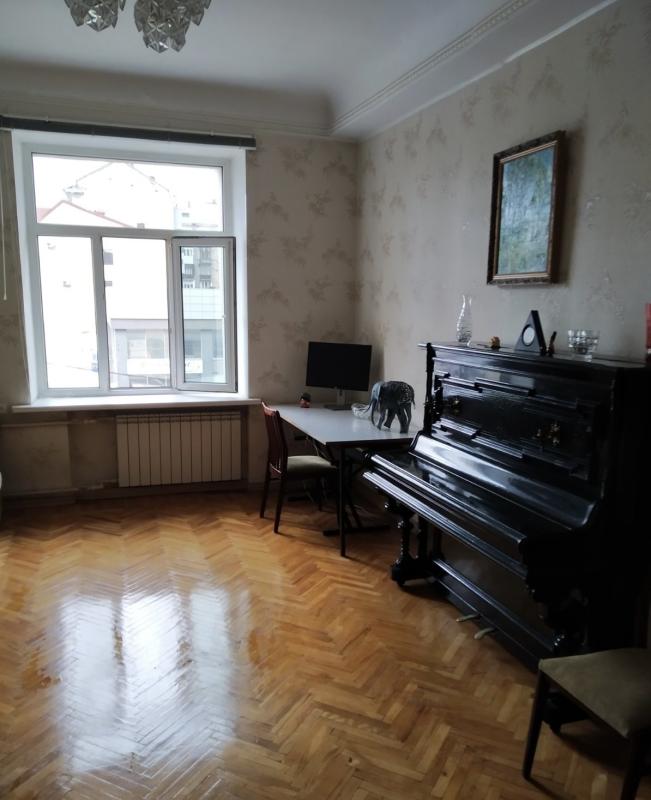 Sale 2 bedroom-(s) apartment 61 sq. m., Poltavsky Shlyakh Street 57/59
