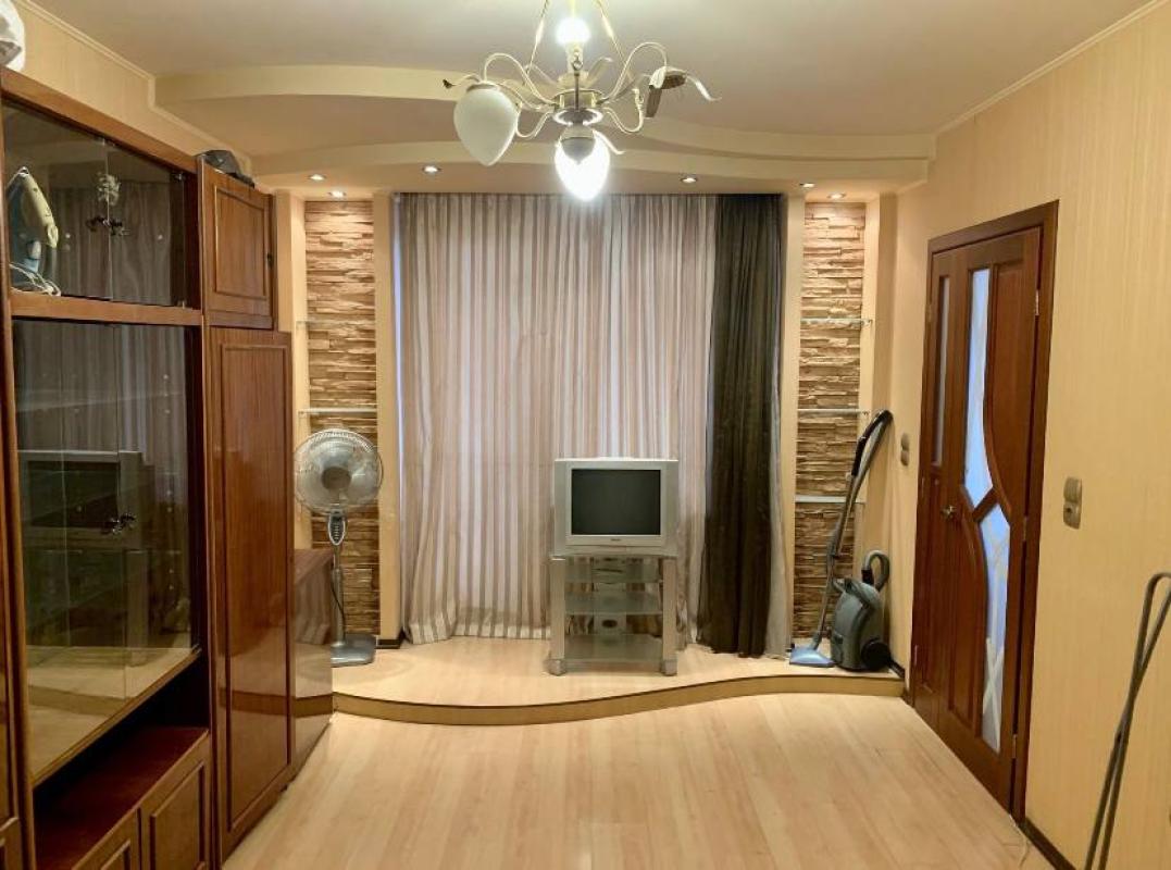 Sale 1 bedroom-(s) apartment 33 sq. m., Akademika Pavlova Street 134/16