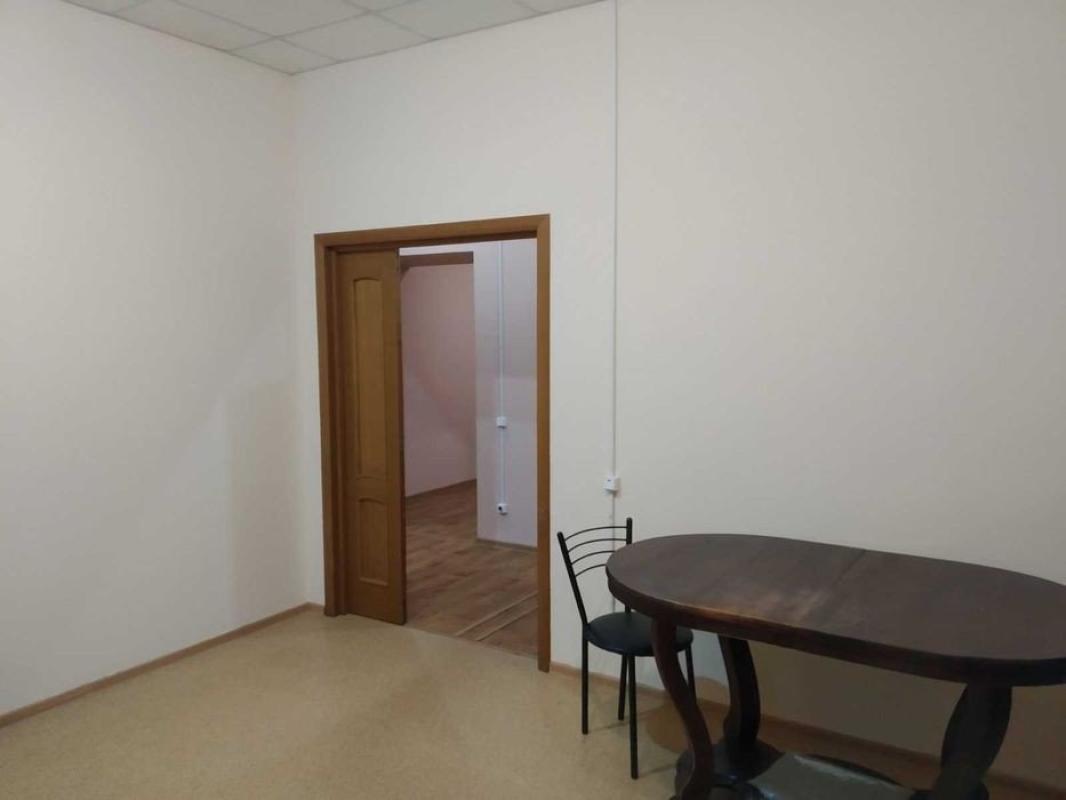 Sale 2 bedroom-(s) apartment 74 sq. m., Peremohy Avenue 66к