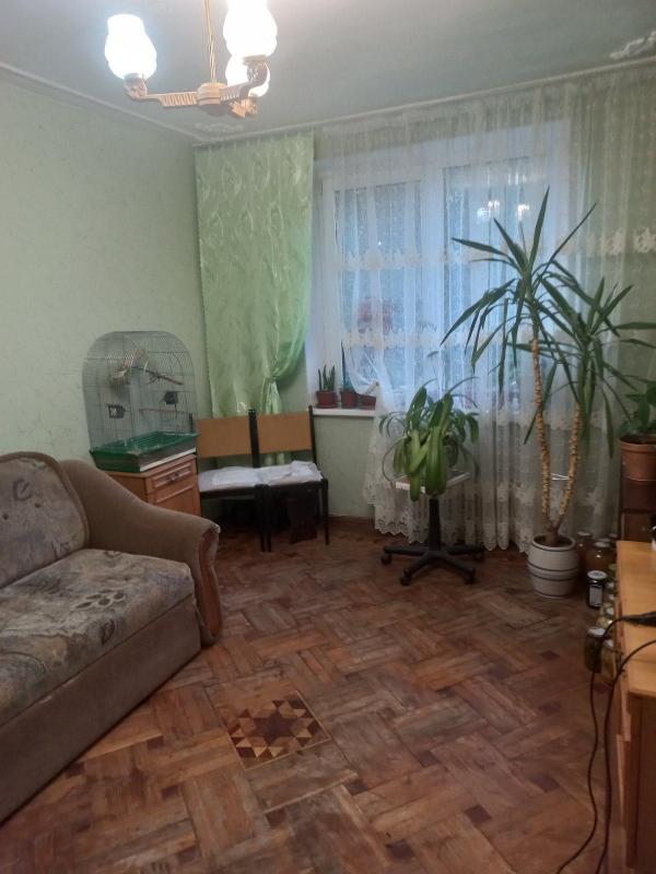Продажа 3 комнатной квартиры 65 кв. м, Героев Труда ул. 38