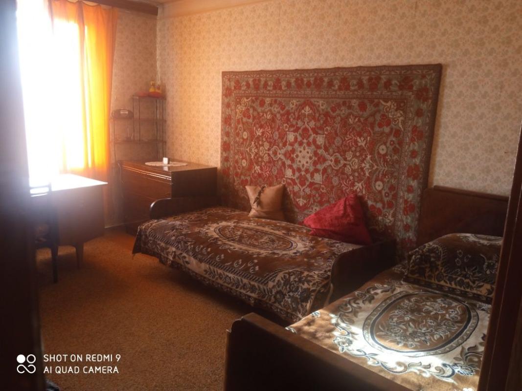Sale 3 bedroom-(s) apartment 66 sq. m., Dmytra Kotsyubayla Street (Derzhavinska Street) 2б
