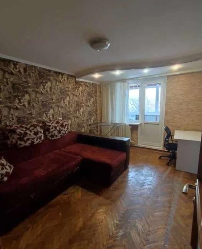 Продаж 2 кімнатної квартири 44 кв. м, Деревянко вул. 22б