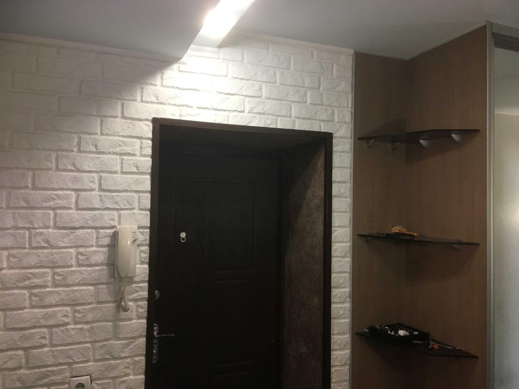 Sale 2 bedroom-(s) apartment 65 sq. m., Traktorobudivnykiv Avenue 77