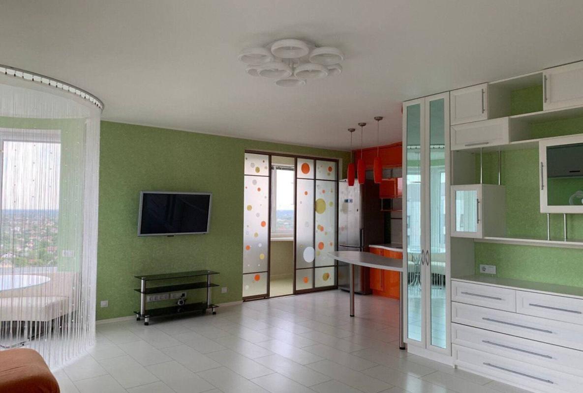 Продаж 1 кімнатної квартири 57 кв. м, Дніпровська набережна 26А
