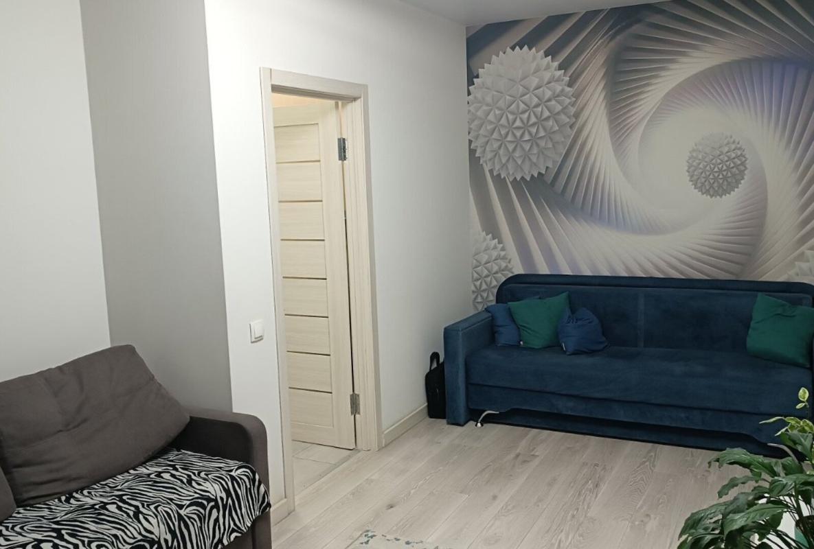 Sale 1 bedroom-(s) apartment 37 sq. m., Drahomanova Street 6