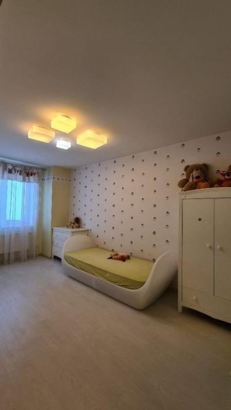 Sale 3 bedroom-(s) apartment 150 sq. m., Traktorobudivnykiv Avenue 94в