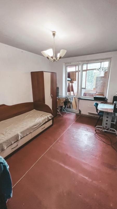 Sale 3 bedroom-(s) apartment 67 sq. m., Krasnodarska Street 179