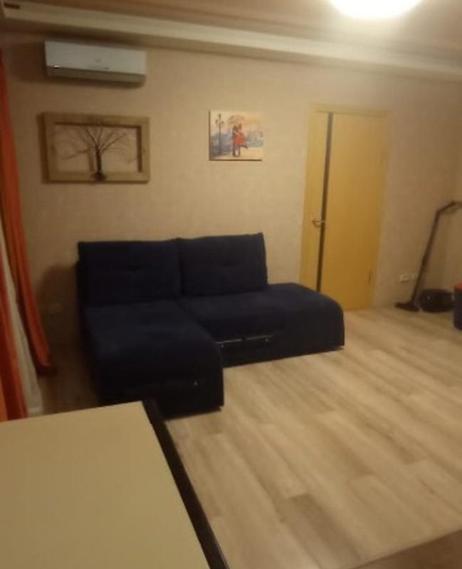 Sale 2 bedroom-(s) apartment 43 sq. m., Entuziastiv Street 5