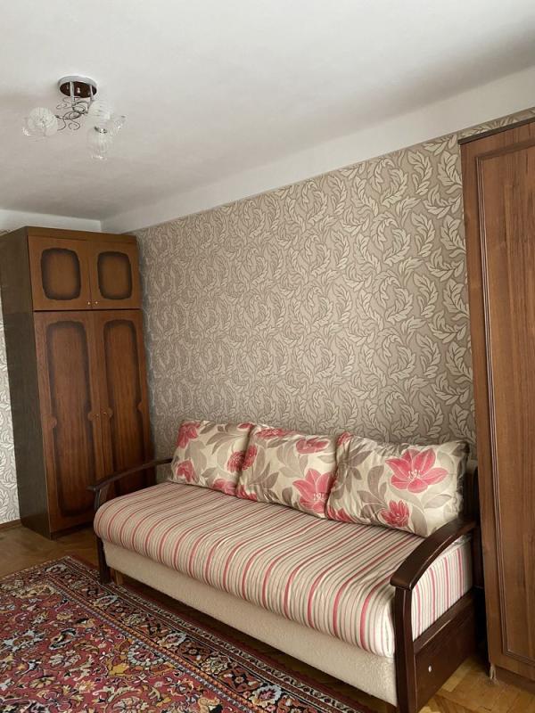 Sale 3 bedroom-(s) apartment 55 sq. m., Ivana Mykolaichuka Street (Serafymovycha Street) 3/1