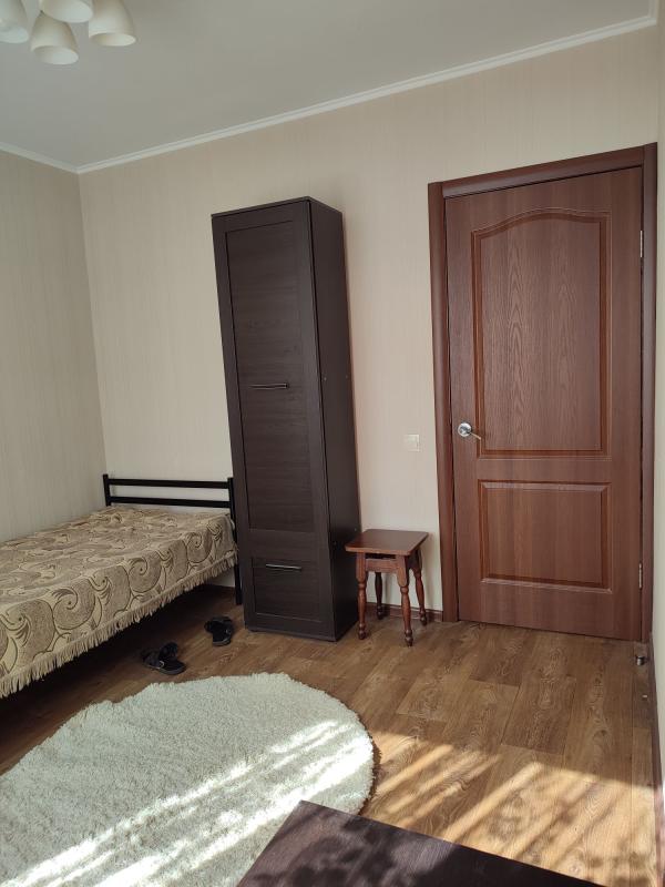 Продаж 2 кімнатної квартири 45 кв. м, Академіка Барабашова вул. 38а